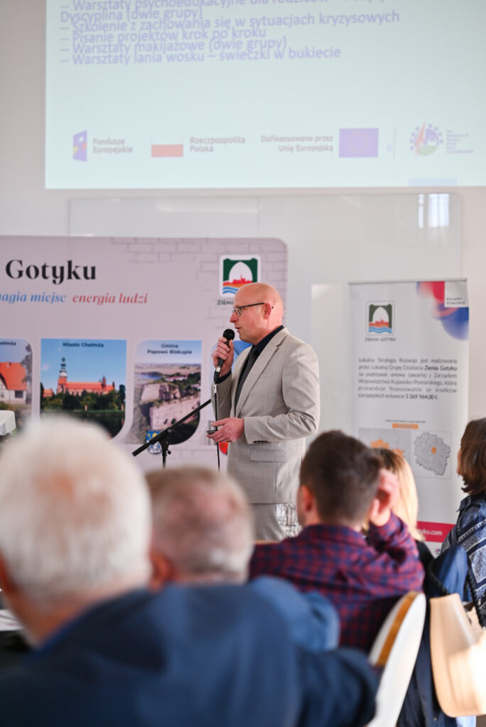 Relacja z Otwartego Seminarium 9 DSC 2391 - ziemia gotyku