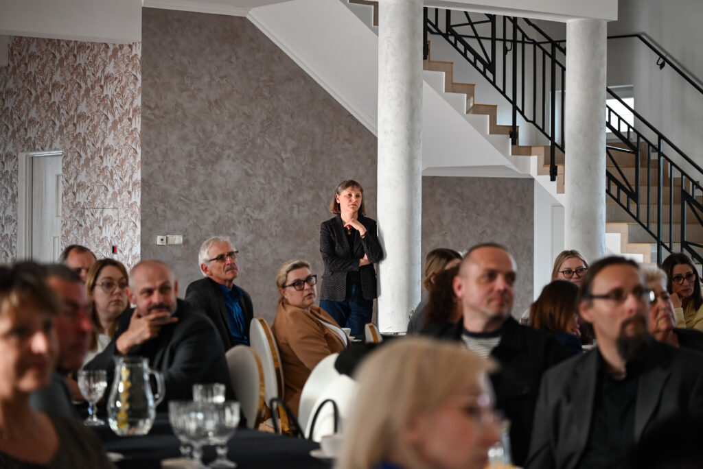 Relacja z Otwartego Seminarium 18 DSC 2479 - ziemia gotyku
