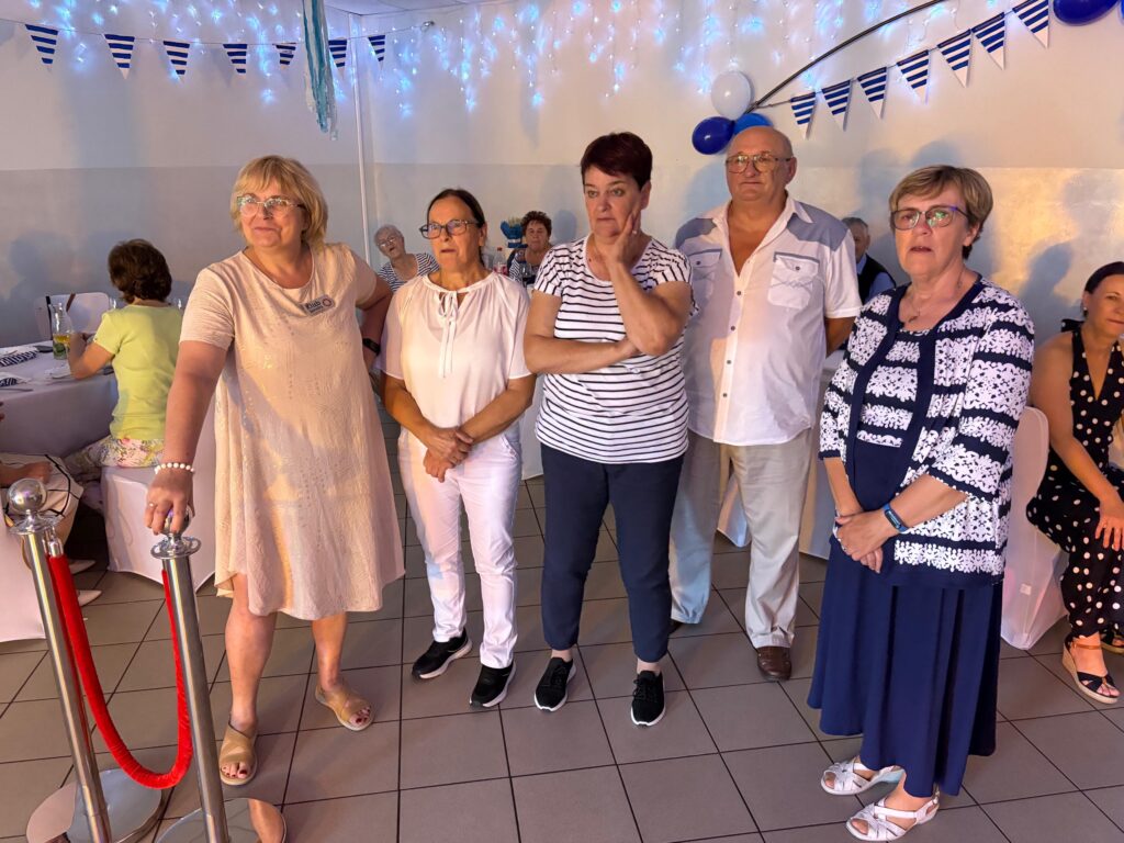 dbac05e4 d4c4 4952 b1cc 2f94179b9063 - ziemia gotyku
