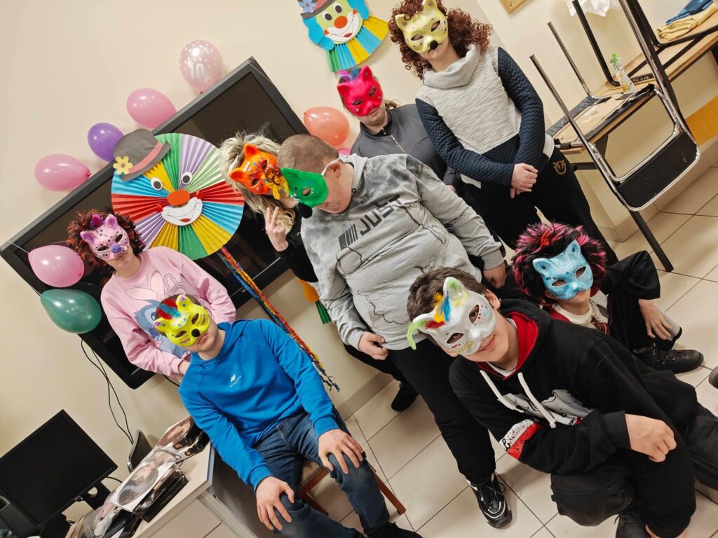 Klub młodzieżowy TACY SAMI w Chełmży 15 FB IMG 1780034915718 - ziemia gotyku
